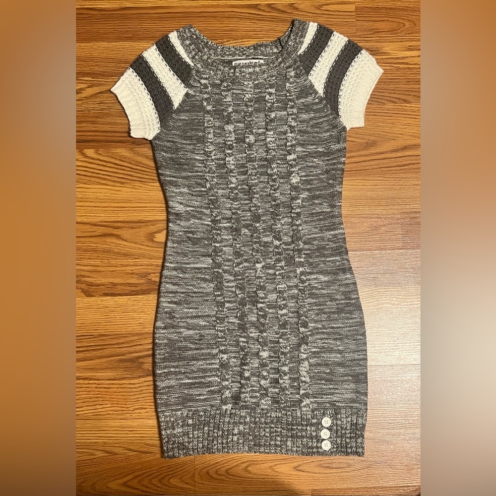 Made for me to look amazing dress size small